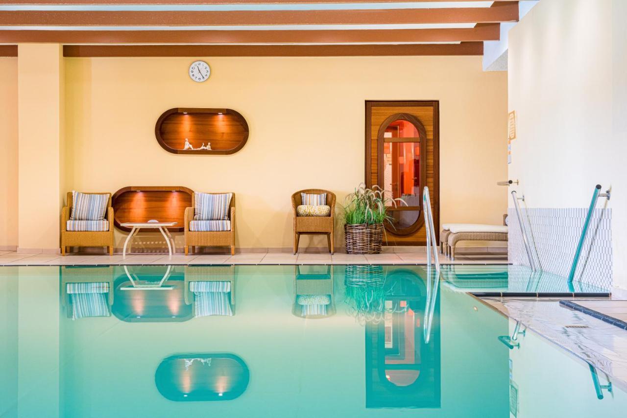 Romantik Hotel Jagdhaus Eiden Am See Bad Zwischenahn Bagian luar foto