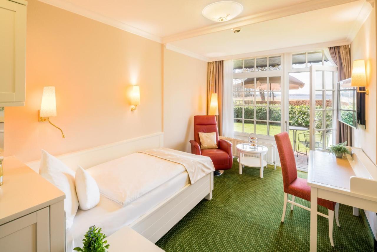 Romantik Hotel Jagdhaus Eiden Am See Bad Zwischenahn Bagian luar foto
