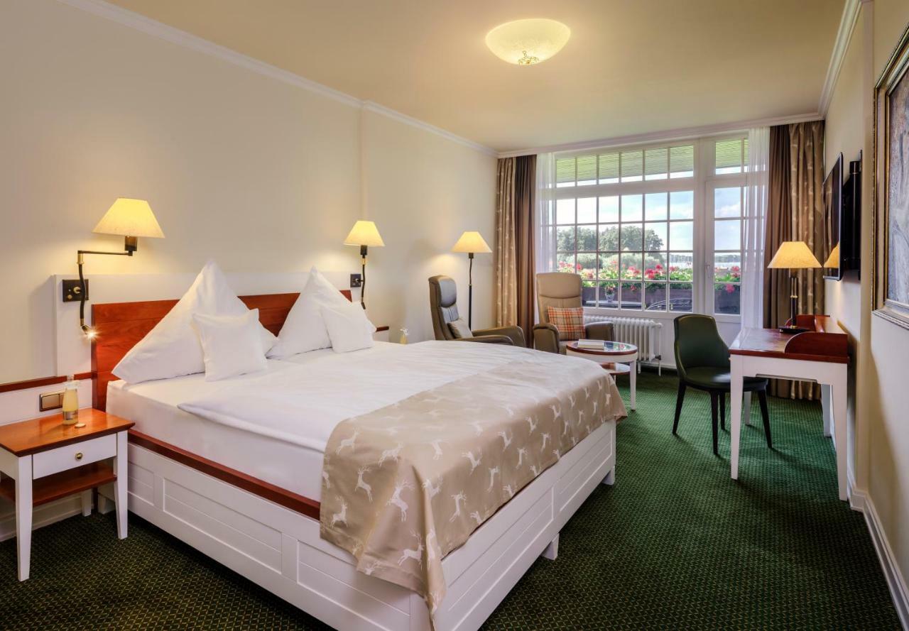 Romantik Hotel Jagdhaus Eiden Am See Bad Zwischenahn Bagian luar foto